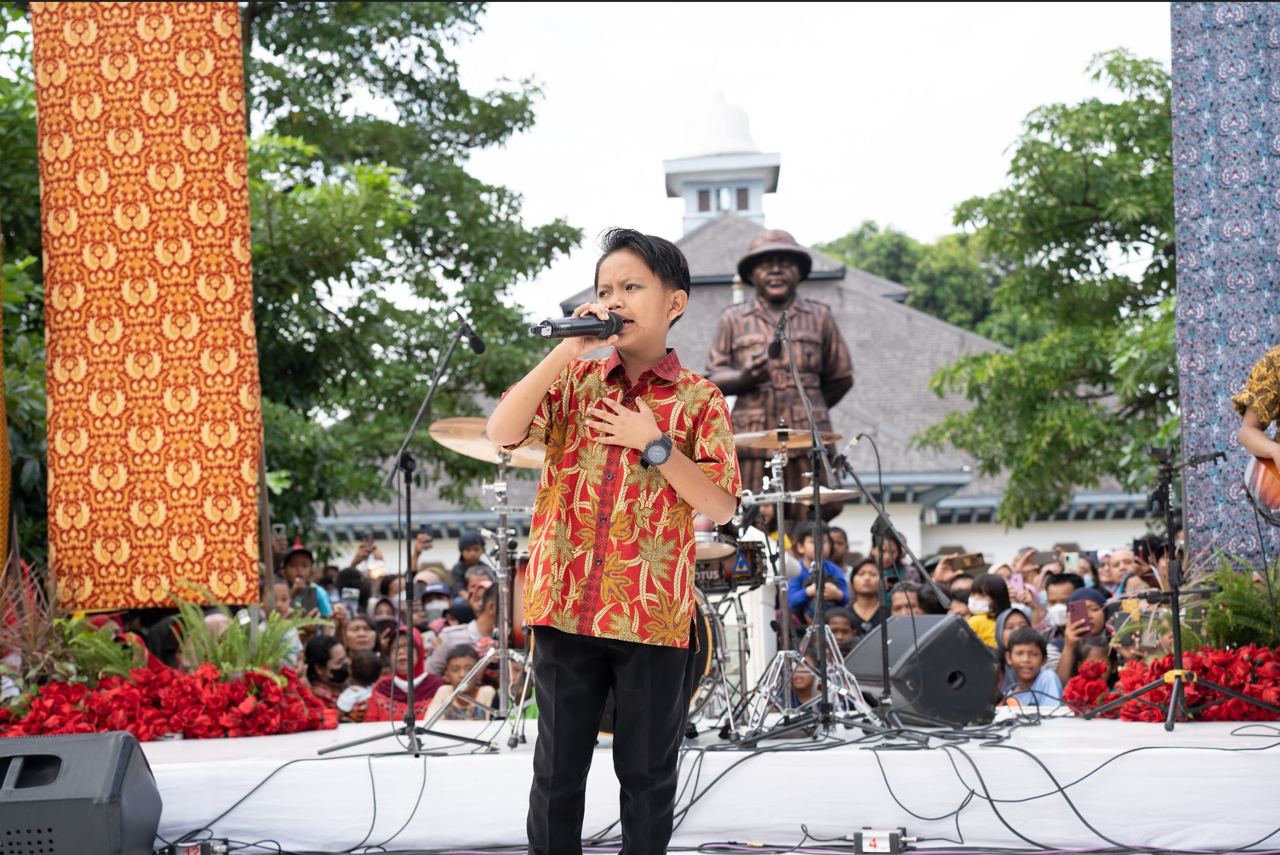 Hari Batik Nasional 2022